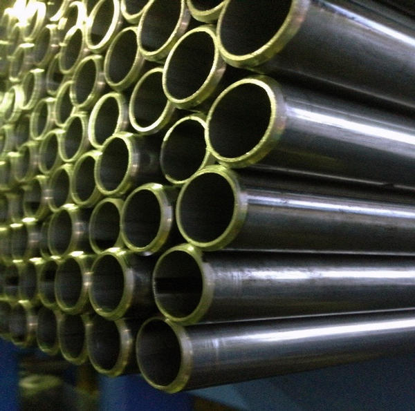 4-丸パイプ　ロール切断：19.1×1.2