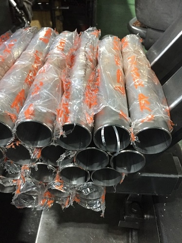 343-ステンレスパイプ切断・面取り